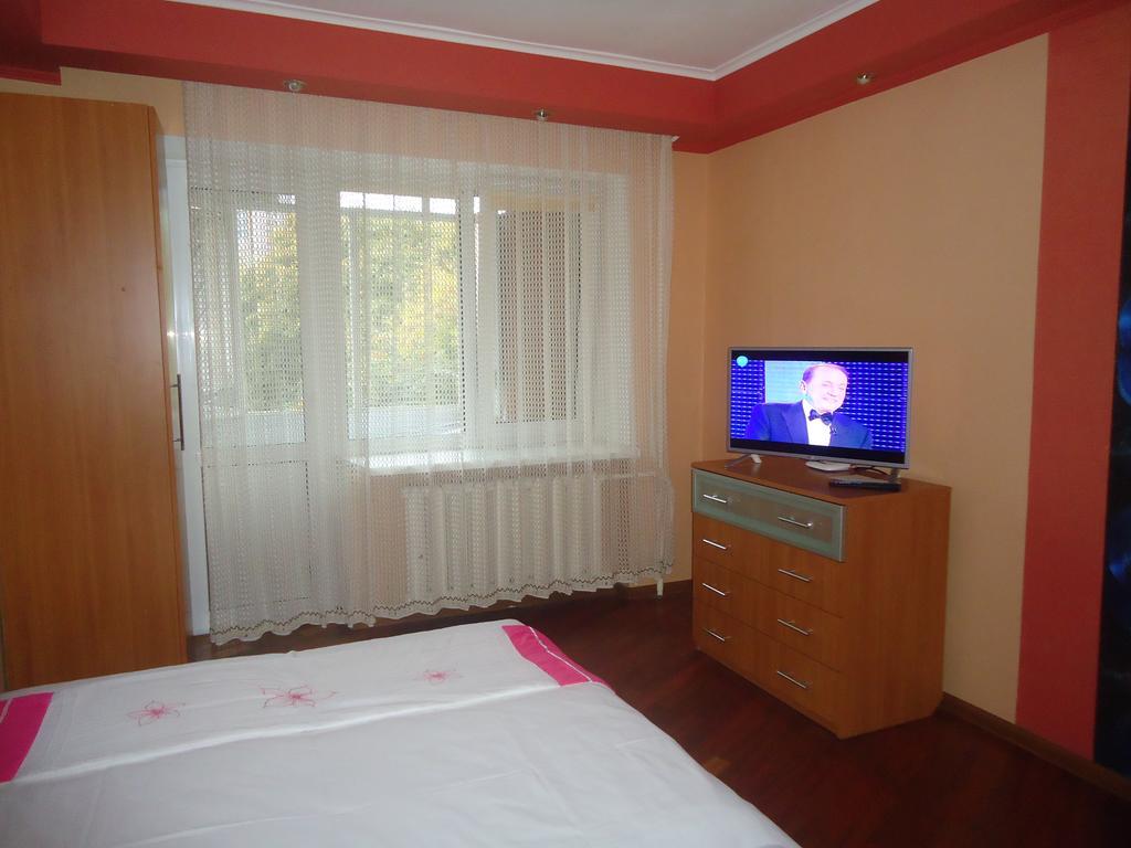 Studio On Vandy Vasylevskoi 8 Kiew Exterior foto